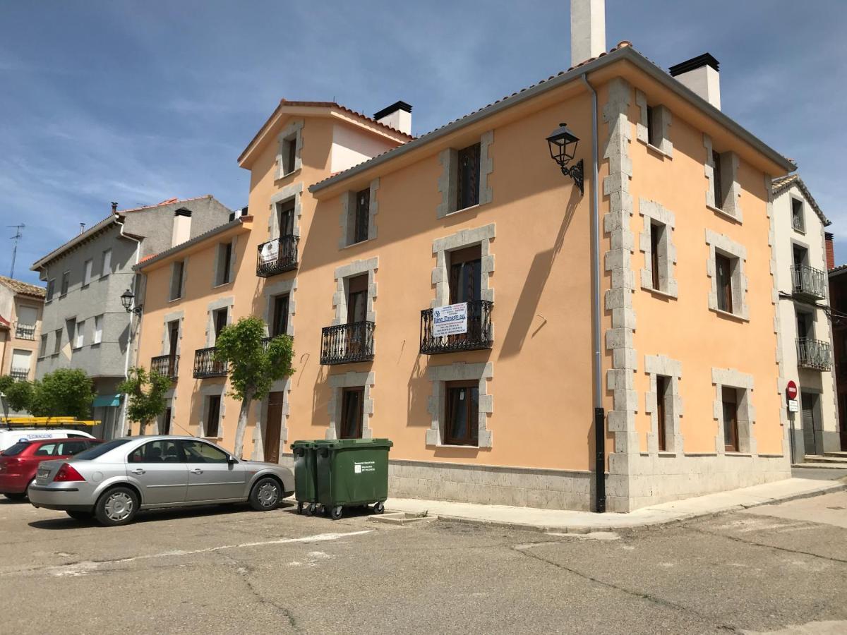 Apartamentos Turisticos Escorraladas Baltanas Exterior photo